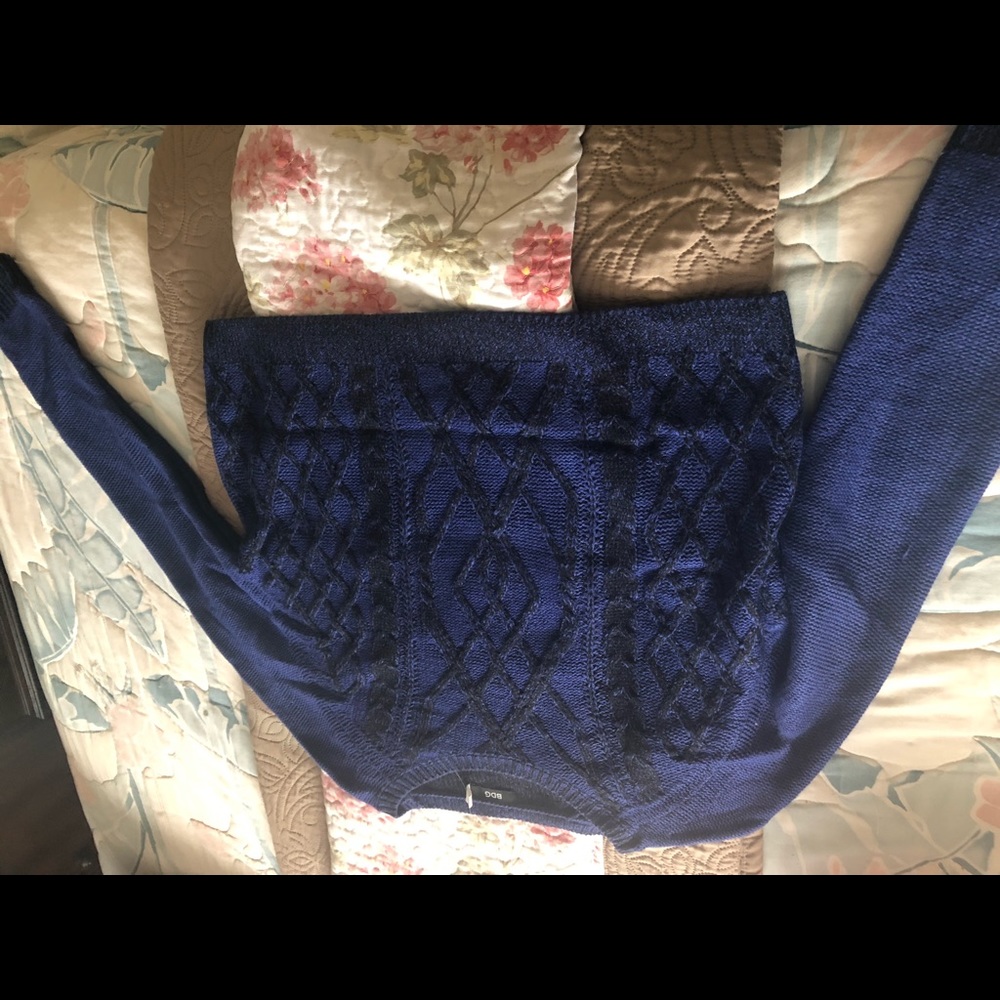 Sweater - Picture 2 of 2